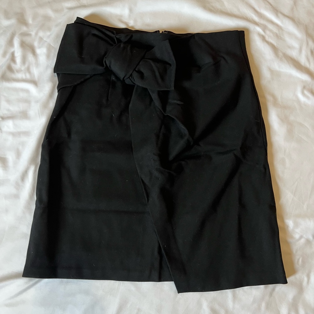 Bow detail wrap skirt
